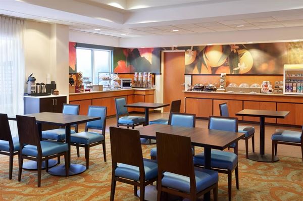 Fairfield Inn & Suites Toronto Brampton