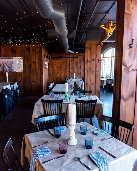 Shuck Seafood + Raw Bar