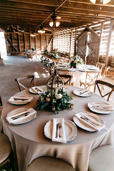 Dutch Ford Farm Wedding and Event Venue