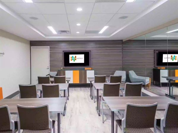 EVEN Hotels Brooklyn