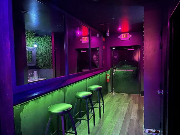 1831 Bar & Lounge