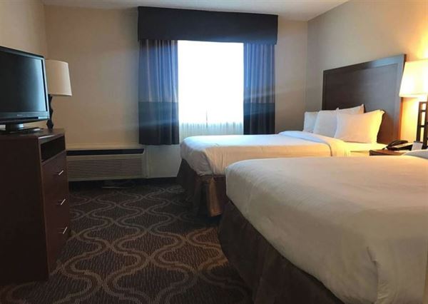 Ashmore Inn & Suites