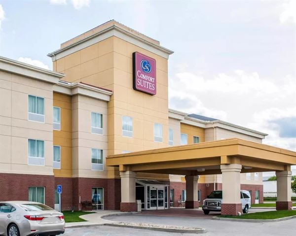 Comfort Suites Near Indianapolis Airport