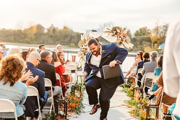 Lakeside Reflections Wedding & Events Center