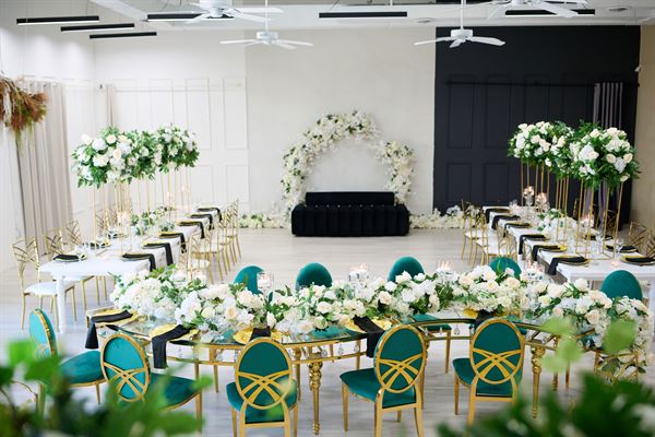 The Blank Canvas Space