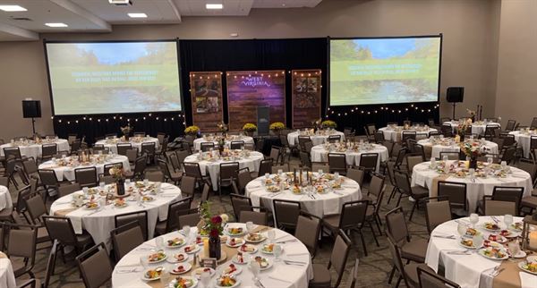 DoubleTree by Hilton Huntington