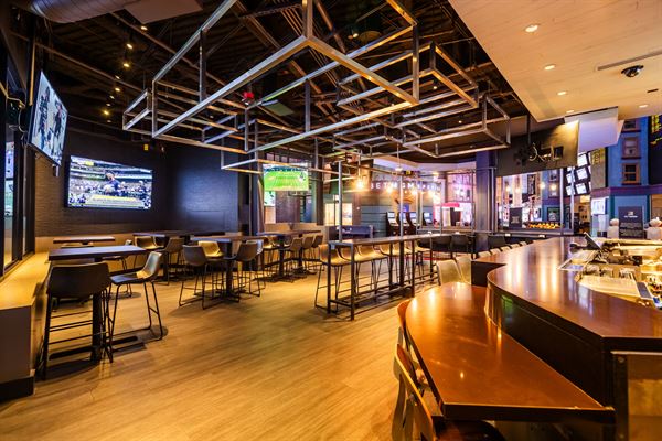 Tom's Watch Bar - Las Vegas