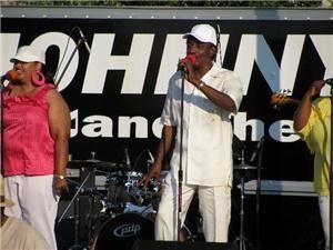 Johnny White and The Elite Band