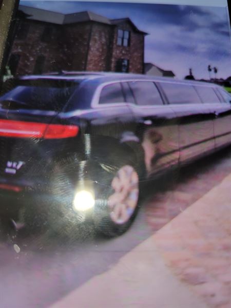 all over the valley limousine