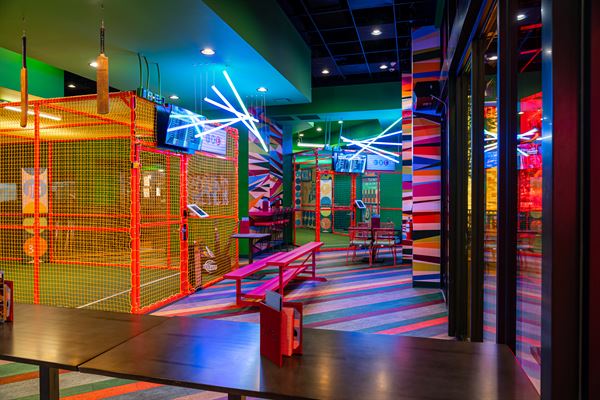 Sixes Social Cricket