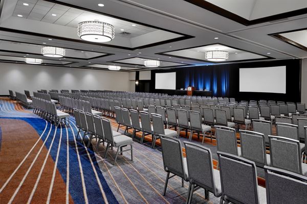 Sheraton Indianapolis Hotel at Keystone Crossing