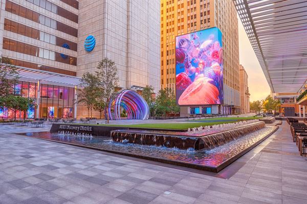 AT&T Discovery District