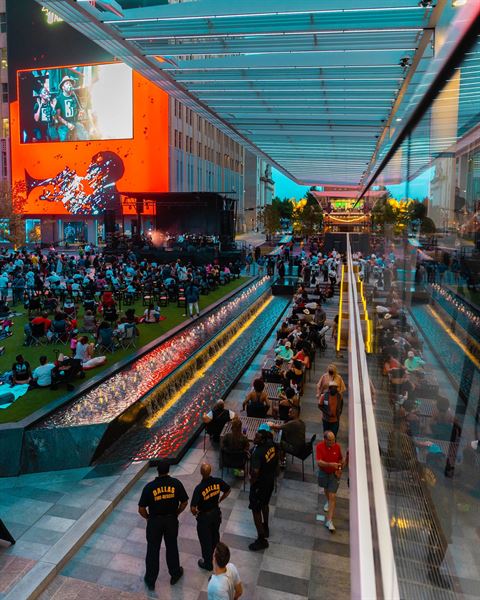 AT&T Discovery District