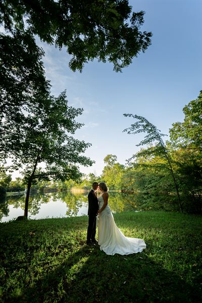 Oakwood Lane Weddings