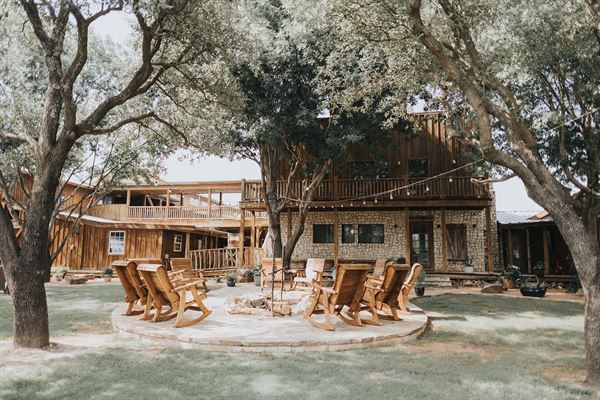 Lucky Spur Ranch Retreat