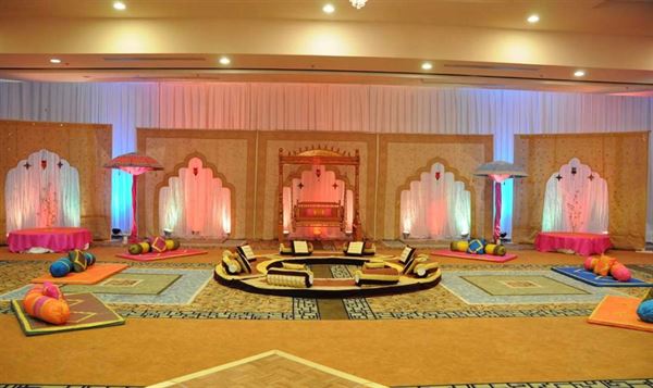 Clarion Inn & Waterford Conference Center