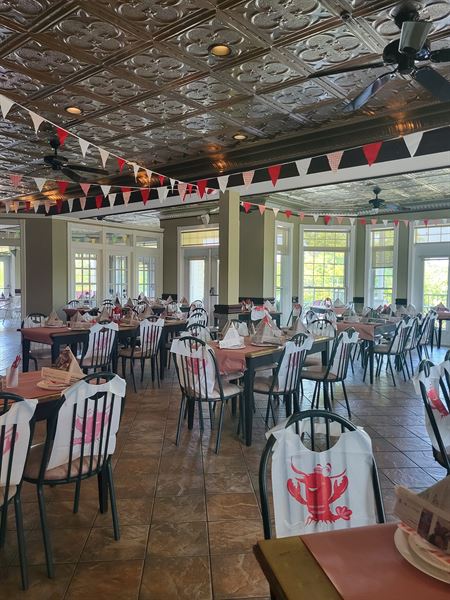 Burleigh Falls Inn & Suites