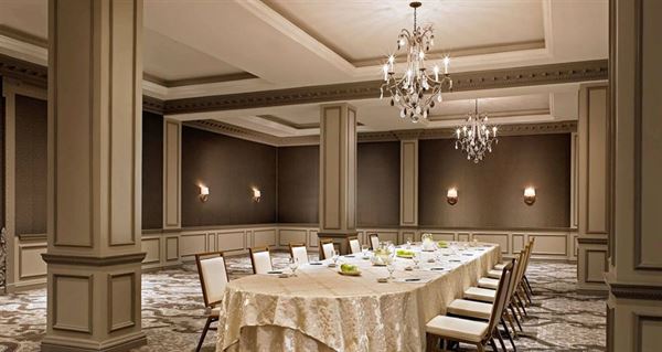 The St. Anthony Hotel