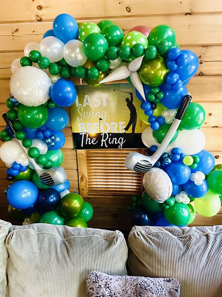 Oh She Popping! Balloon Decor