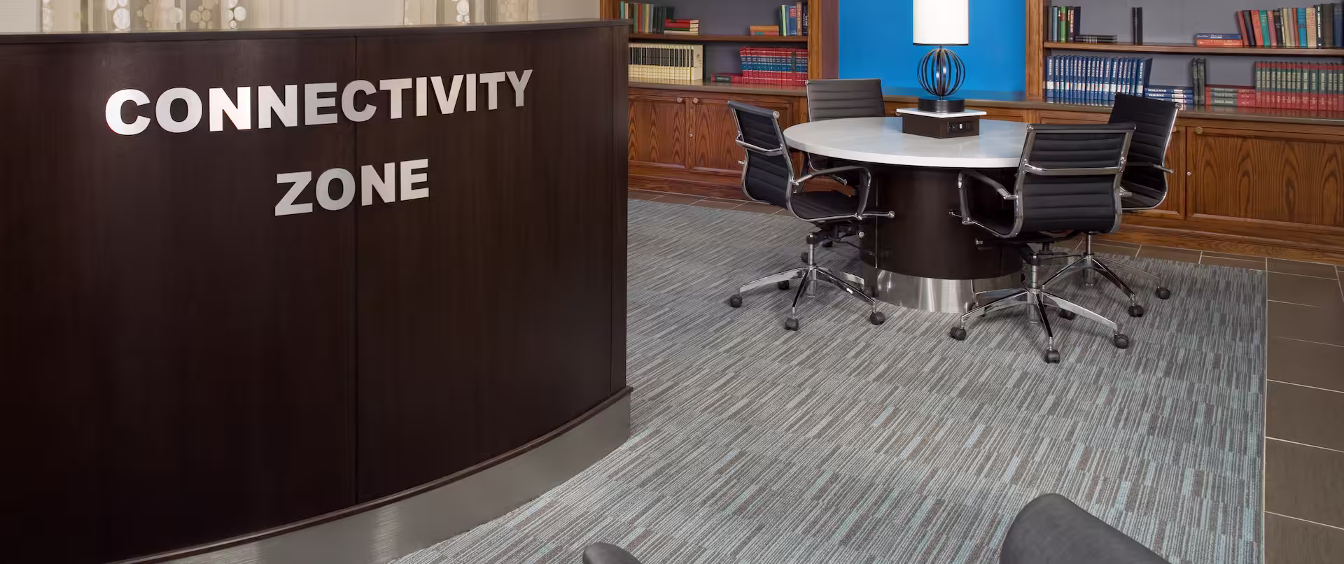 DoubleTree by Hilton Hotel Chicago Wood Dale - Elk Grove