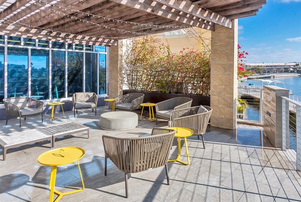 Aloft Tampa Downtown