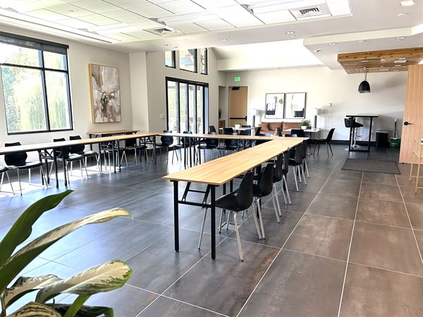 Eagle River Event Center -  RIVERVIEW ROOM