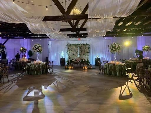 Grand Ol Barn Catering