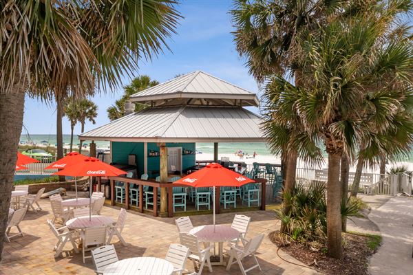 Beachcomber Beachfront Hotel