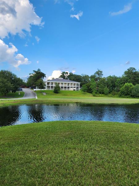 The Clubhouse at King's Grant