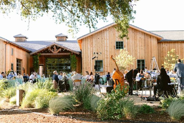 Roblar Winery
