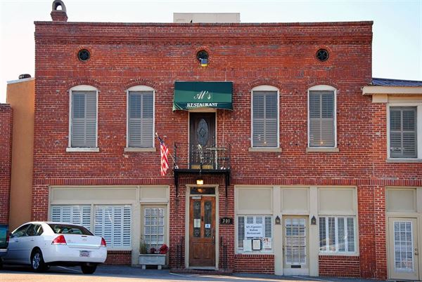 Al's Upstairs Italian Restaurant