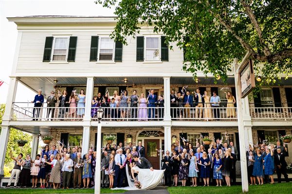 The Grafton Inn (formerly Old Tavern at Grafton)