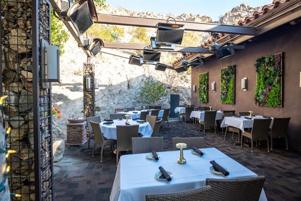 La Quinta Cliffhouse