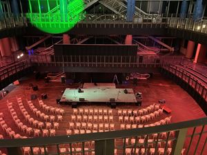 Atrium/Event Space/Sports Event Stadium/2000 People