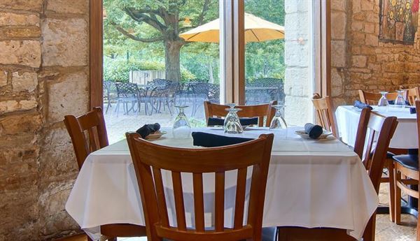 Public Landing Restaurant & Banquet Center