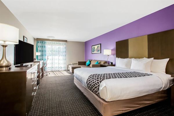 La Quinta by Wyndham Pomona