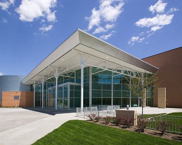 DeYor Performing Arts Center