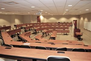 Hoover Business Center, Room 212