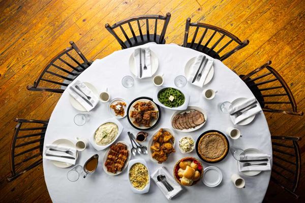 Plain & Fancy Restaurant