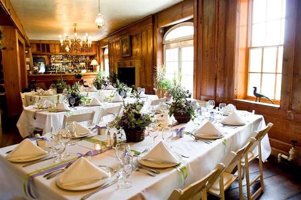 The Outing Lodge At Pine Point