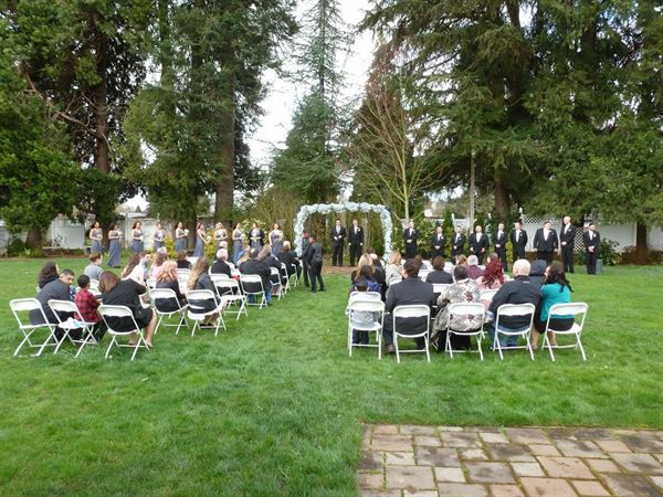 Santiam Place Wedding & Event Hall