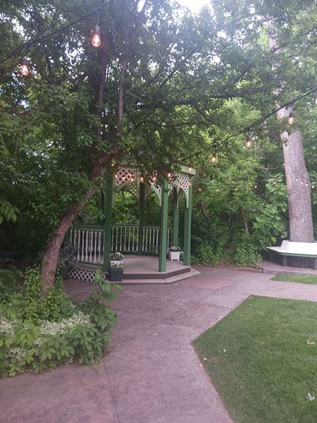 Affordable Party Planner event planner/ broker