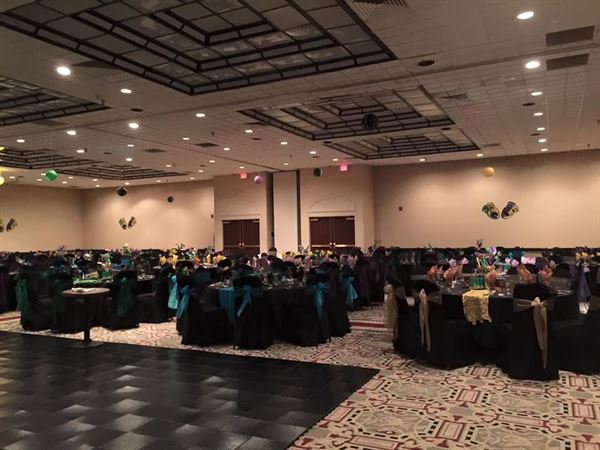 Wyndham El Paso Airport Hotel and Water Park