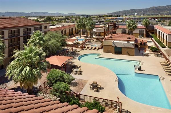 Wyndham El Paso Airport Hotel and Water Park