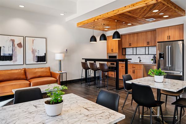 Eagle River Event Center -  RIVERVIEW ROOM