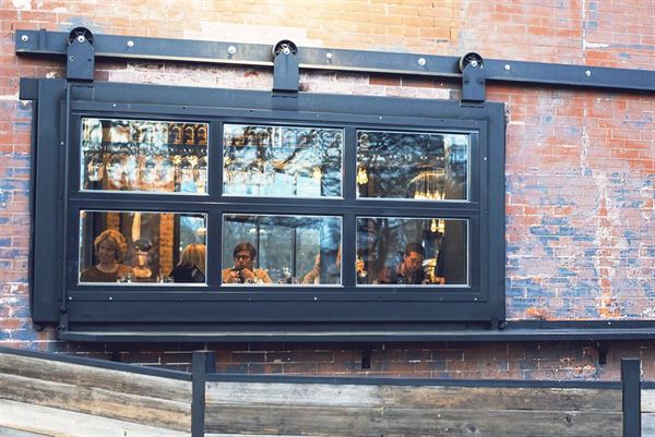 Briar Common Brewery   Eatery