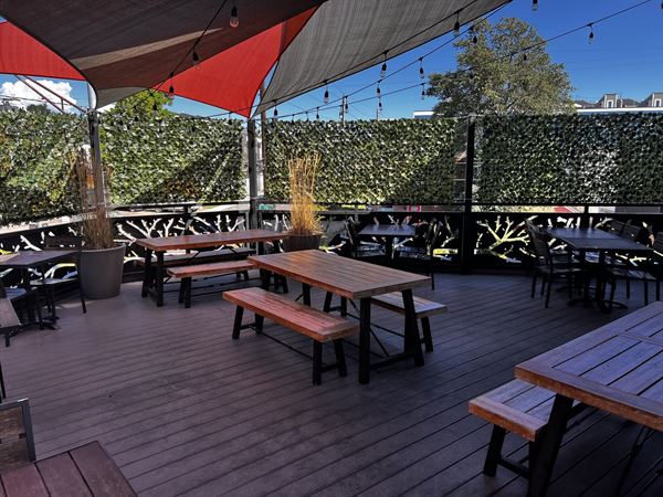 Briar Common Brewery   Eatery