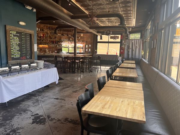 Briar Common Brewery   Eatery