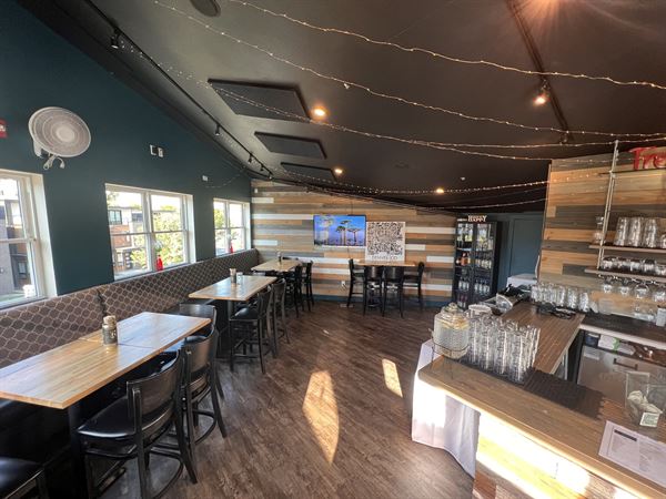 Briar Common Brewery   Eatery