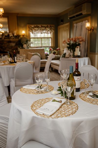 Westbrook Inn Bed & Breakfast